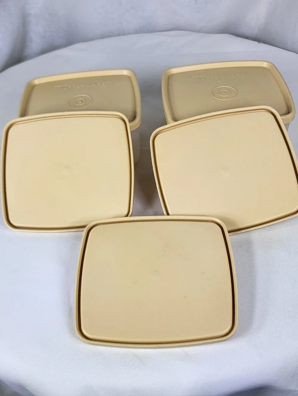 Tupperware 2 Clear Square Food Storage Container with 5 Almond Lids #311-55 & 54